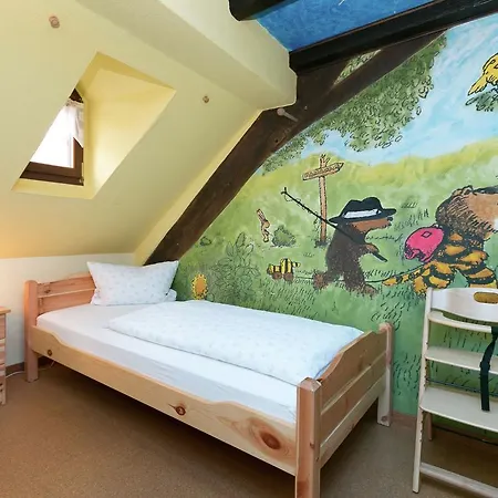 Schmitt Apartment